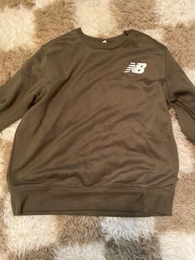 NB sweatshirt